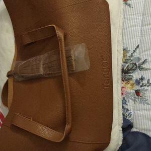 Tanger handbag